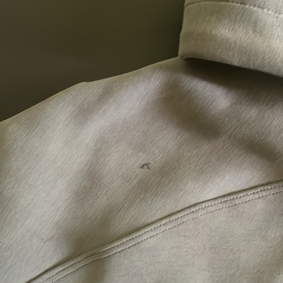 Lululemon get centred hoodie - Picture 5 of 7